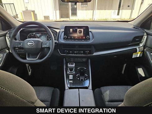 New 2026 Nissan Rogue SV FWD image 19