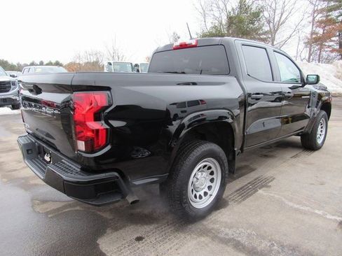 Used 2023 Chevrolet Colorado W/T image 8