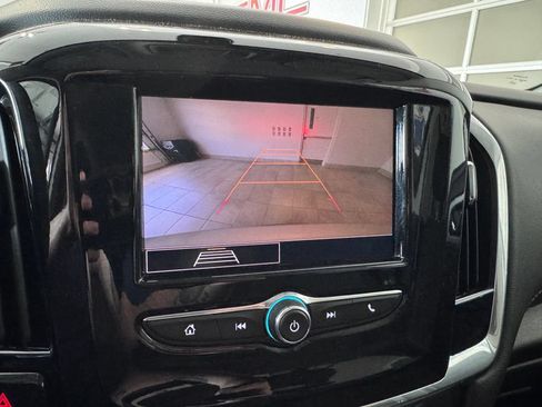 Certified 2020 Chevrolet Traverse LS AWD/4WD image 20
