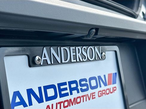 New 2025 Nissan Pathfinder SV image 12