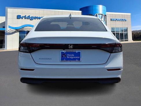 Used 2024 Honda Accord LX image 5