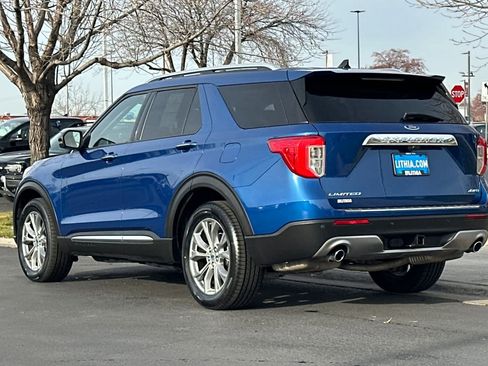 Certified 2022 Ford Explorer Limited w/ Equipment Group 301A image 6