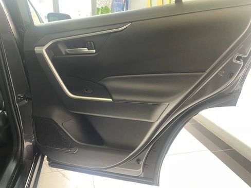 Used 2025 Toyota RAV4 XLE w/ Convenience Package image 23