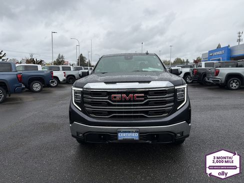 Used 2026 GMC Sierra 1500 SLT AWD/4WD image 8