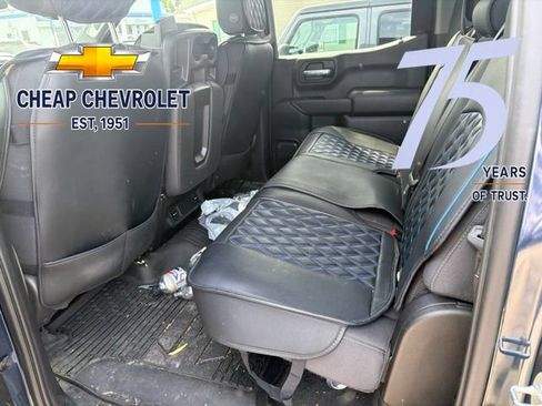 Used 2023 Chevrolet Silverado 1500 Custom AWD/4WD image 6