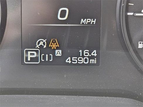 Certified 2025 Subaru Forester w/ Convenience Package #2 image 32