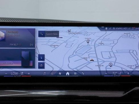 Used 2025 BMW i5 xDrive40 w/ Premium Package image 22