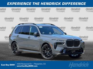 Used 2026 BMW X7 xDrive40i w/ M Sport Package AWD/4WD video 1
