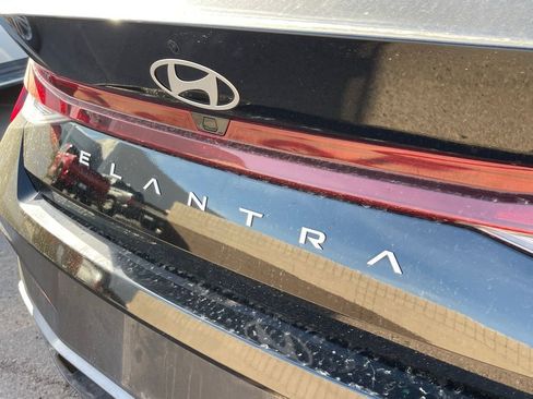 Certified 2024 Hyundai Elantra SEL image 5