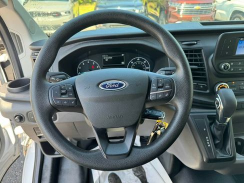 Used 2025 Ford Transit 250 Low Roof w/ Exterior Upgrade Package RWD image 5