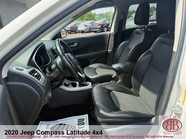 Used 2020 Jeep Compass Latitude w/ Cold Weather Group AWD/4WD image 10