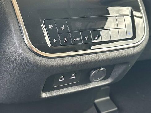 New 2026 INFINITI QX80 Luxe RWD image 24