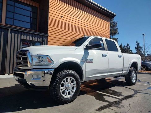 Used 2016 RAM 2500 Laramie AWD/4WD image 1