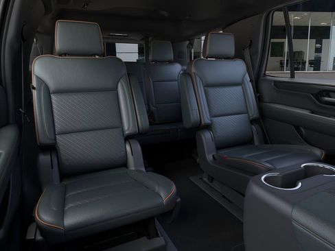 New 2026 GMC Yukon AT4 w/ AT4 Premium Plus Package AWD/4WD image 17