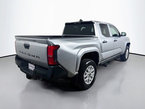 Certified 2024 Toyota Tacoma SR AWD/4WD image 7