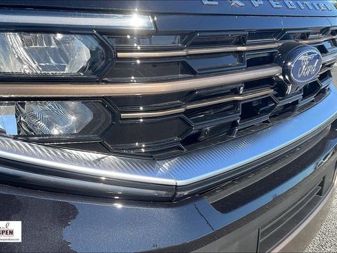New 2025 Ford Expedition King Ranch AWD/4WD image 16
