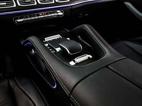 New 2026 Mercedes-Benz GLE 580 4MATIC image 6