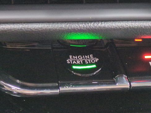 New 2026 Lincoln Corsair Premiere image 28