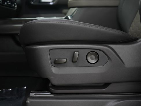 Used 2026 Chevrolet Silverado 2500 ZR2 image 25