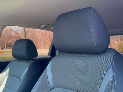 Used 2024 Honda CR-V LX image 19