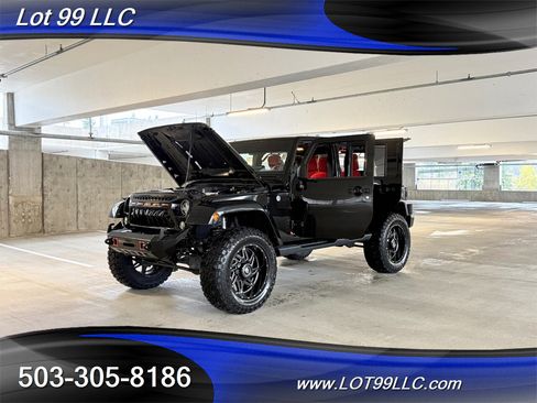 Used 2018 Jeep Wrangler Unlimited Sahara image 38