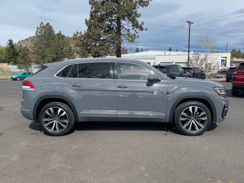 Used 2021 Volkswagen Atlas Cross Sport SEL Premium R-Line image 6