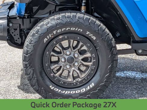 Used 2021 Jeep Wrangler Unlimited Rubicon w/ Dual Top Group AWD/4WD image 13