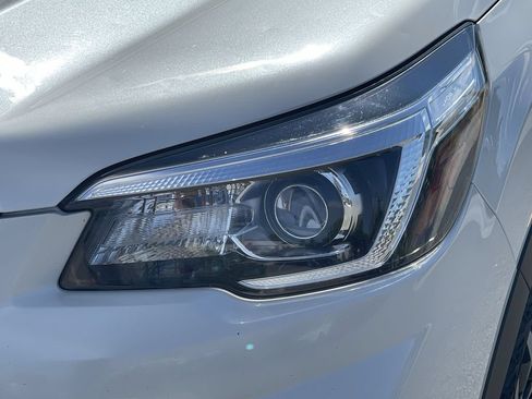 Used 2020 Subaru Forester Premium w/ Popular Package #1 AWD/4WD image 14