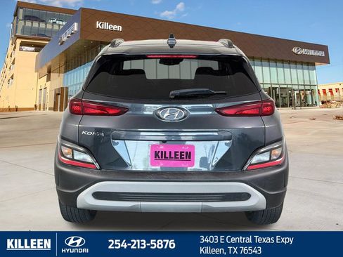 Used 2022 Hyundai Kona SEL w/ Convenience Package FWD image 7