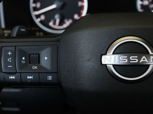 Used 2026 Nissan Rogue SV w/ Cold Weather Package FWD image 32