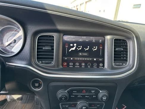 Used 2018 Dodge Charger R/T w/ Plus Group image 8