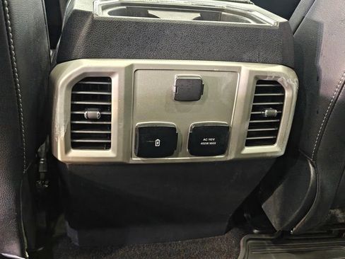 Used 2019 Ford F150 Lariat AWD/4WD image 37