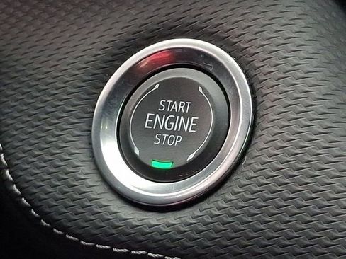 Used 2025 Chevrolet Equinox LT AWD/4WD image 24
