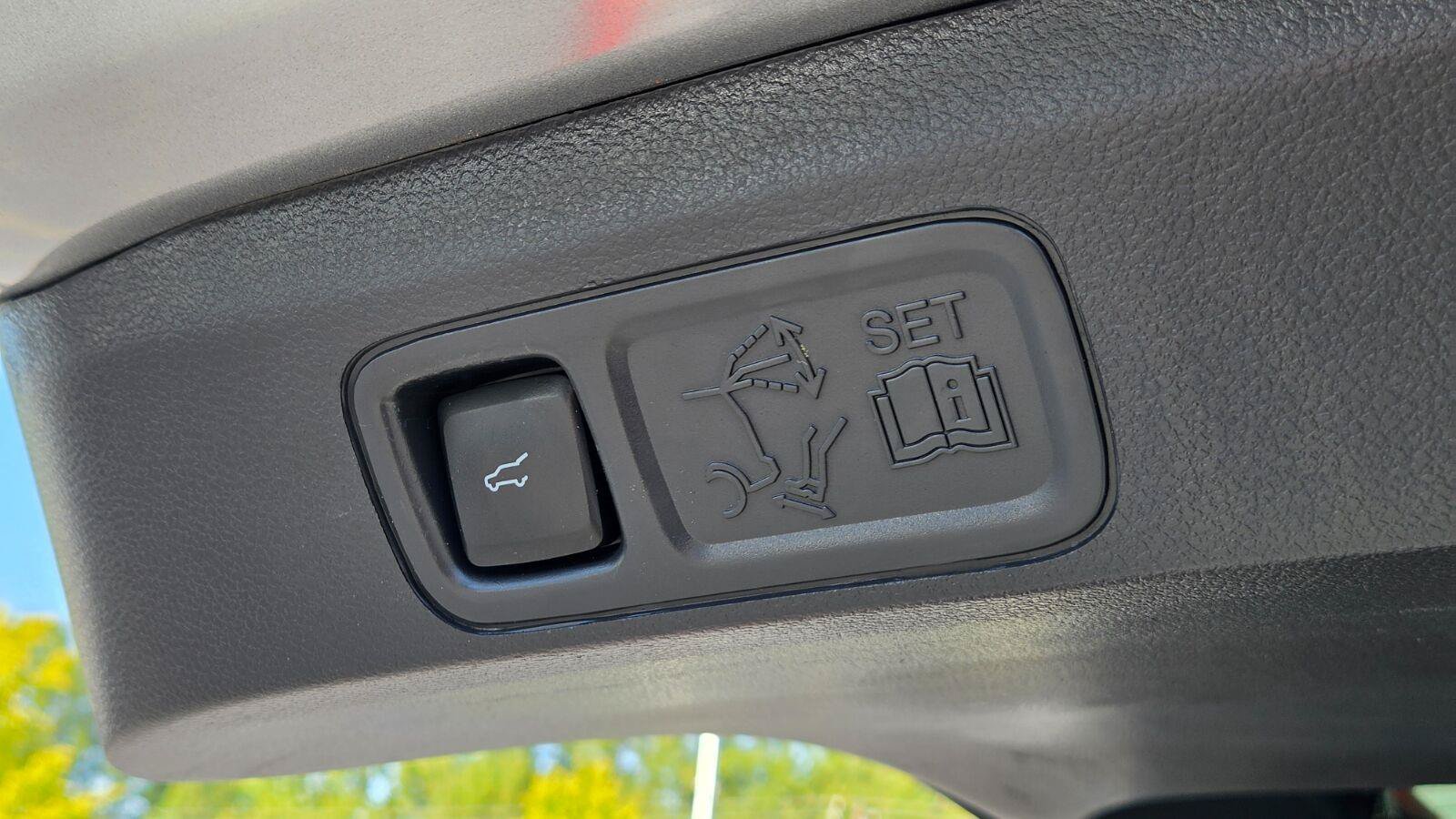 Used 2023 Ford Expedition Max Platinum AWD/4WD image 77