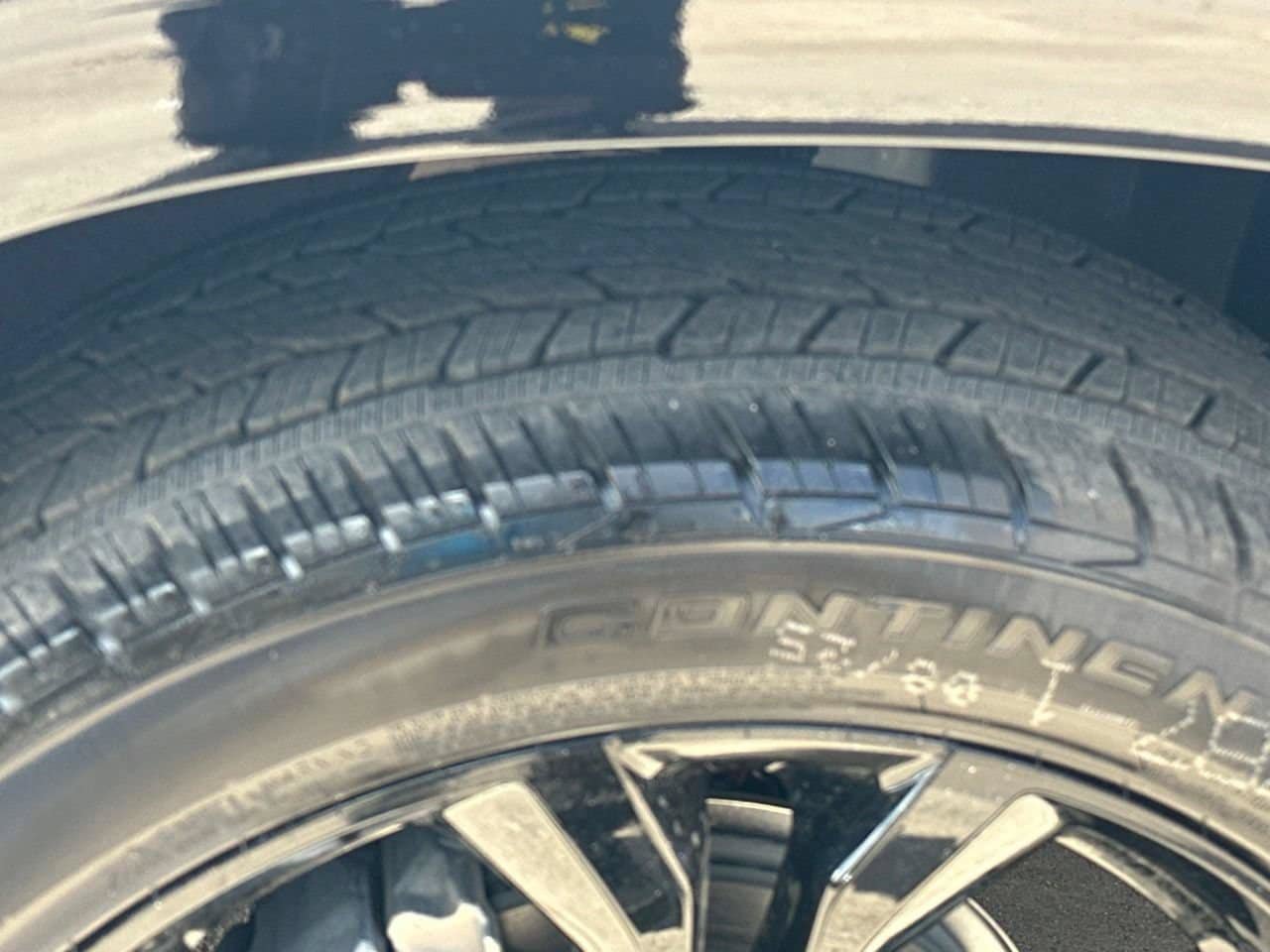 New 2027 Chevrolet Traverse RS FWD image 26