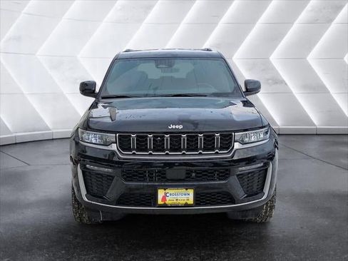 New 2026 Jeep Grand Cherokee Limited image 25
