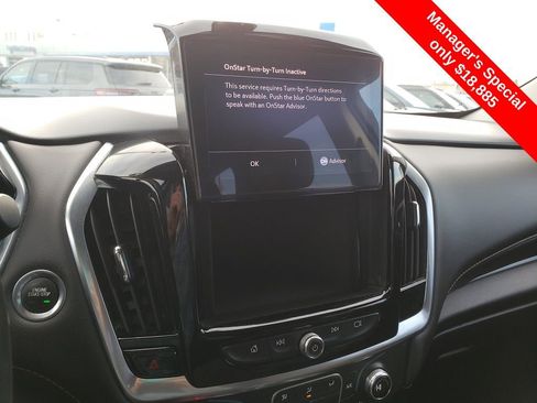 Used 2020 Chevrolet Traverse LT image 18
