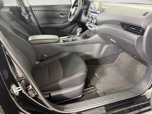 Used 2025 Nissan Sentra SV FWD image 13