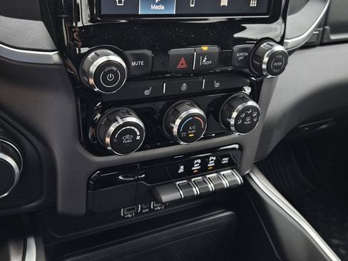 New 2026 RAM 1500 2WD Quad Cab image 19