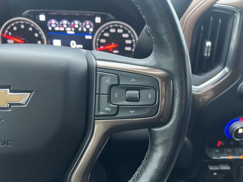 Used 2019 Chevrolet Silverado 1500 High Country w/ Technology Package image 20