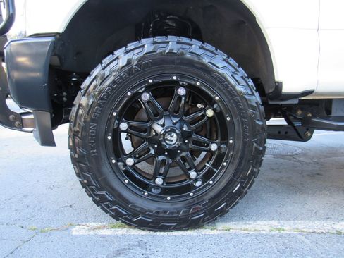 Used 2017 Ford F250 XL w/ Power Equipment Group image 21