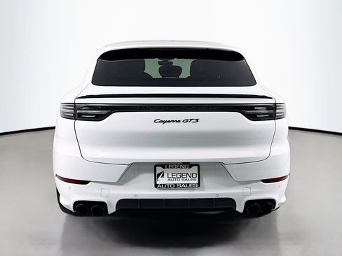 Used 2022 Porsche Cayenne GTS AWD/4WD image 6