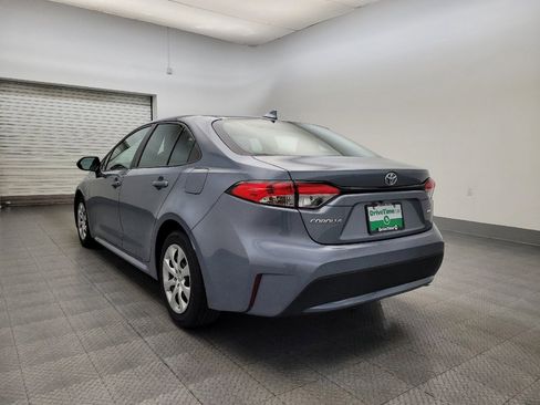 Used 2021 Toyota Corolla LE image 5