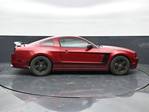 Used 2014 Ford Mustang Coupe RWD image 8