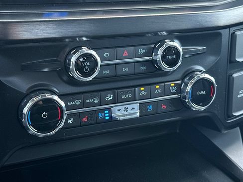 New 2026 Ford F350 Lariat w/ Lariat Premium Package AWD/4WD image 19