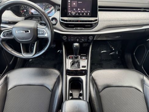 Used 2022 Jeep Compass Latitude w/ Convenience Group image 12