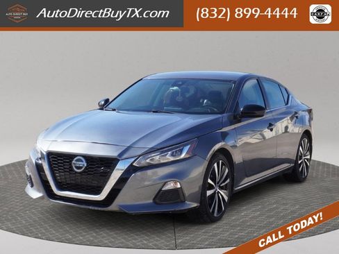 Used 2021 Nissan Altima 2.5 SR image 1