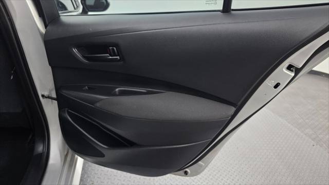 Used 2025 Toyota Corolla LE FWD image 19