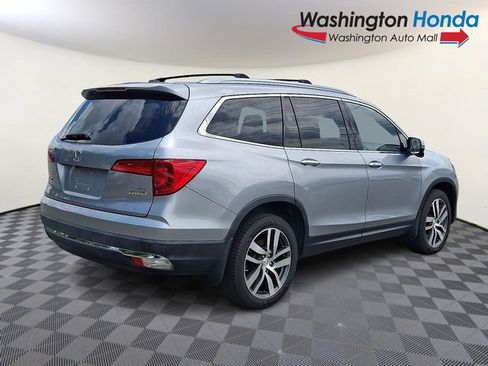 Used 2016 Honda Pilot Touring image 6