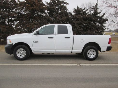 Used 2018 RAM 1500 Tradesman w/ Protection Group AWD/4WD image 10